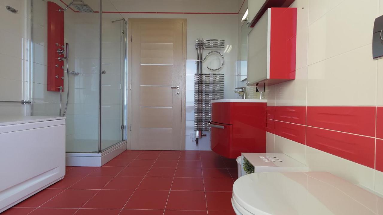 Apartmaji Palea إيزولا المظهر الخارجي الصورة
