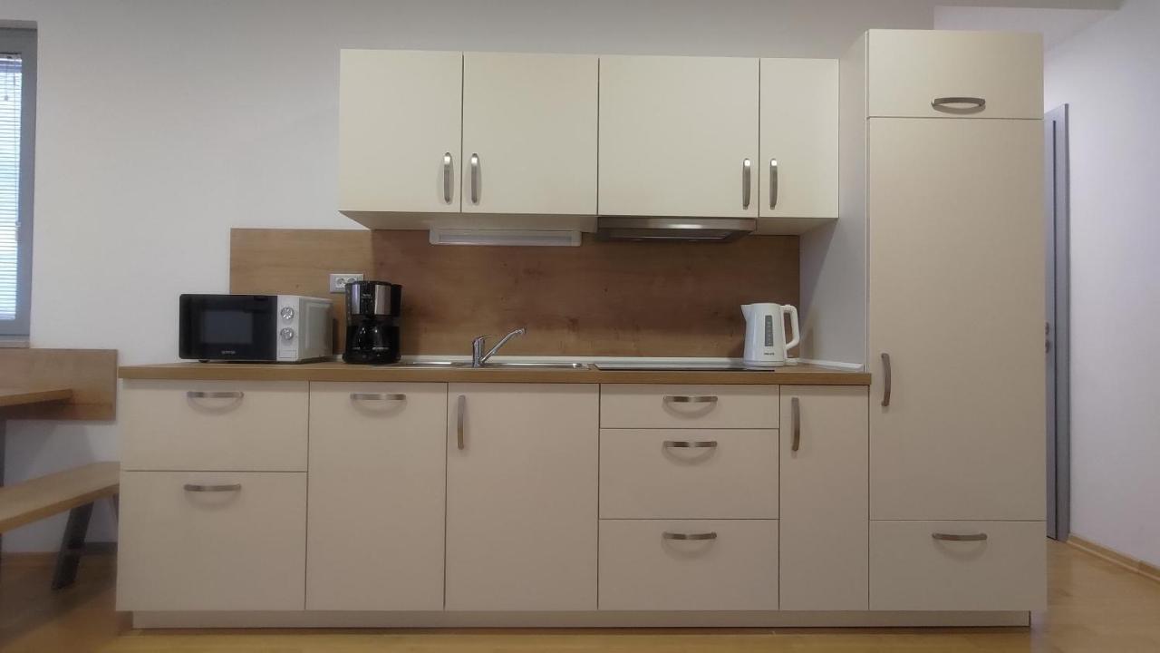 Apartmaji Palea إيزولا المظهر الخارجي الصورة